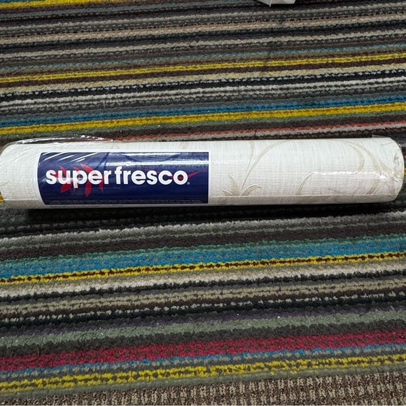 NWT* Graham & Brown 20-727 Athena Wallpaper, White/Gold - Picture 8 of 8